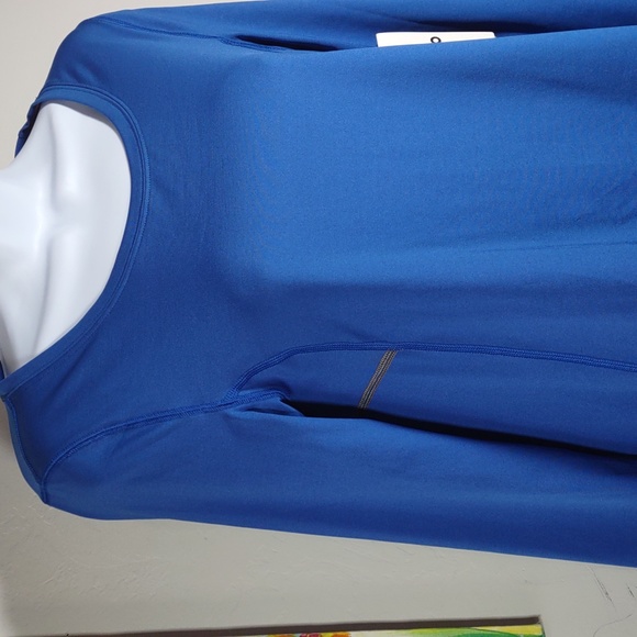 Tommy Copper Performance Wear Top - Picture 2 of 14